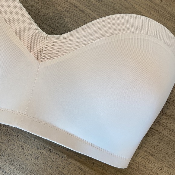 Lively The No-Wireless Strapless Bra - Picture 4 of 7